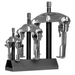 Набор съемников на демонстрационной подставке 1.04/1A-1.04/3A GEDORE 1675982